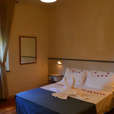 Ξενοδοχείο Ai Tufi 3*