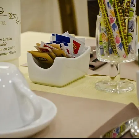 Ai Tufi Hotell Siena