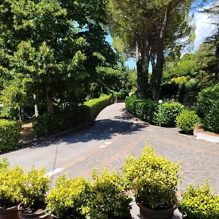 Ai Tufi Hotell Siena