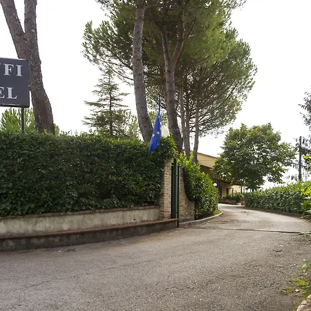 Ai Tufi Hotel Sienne